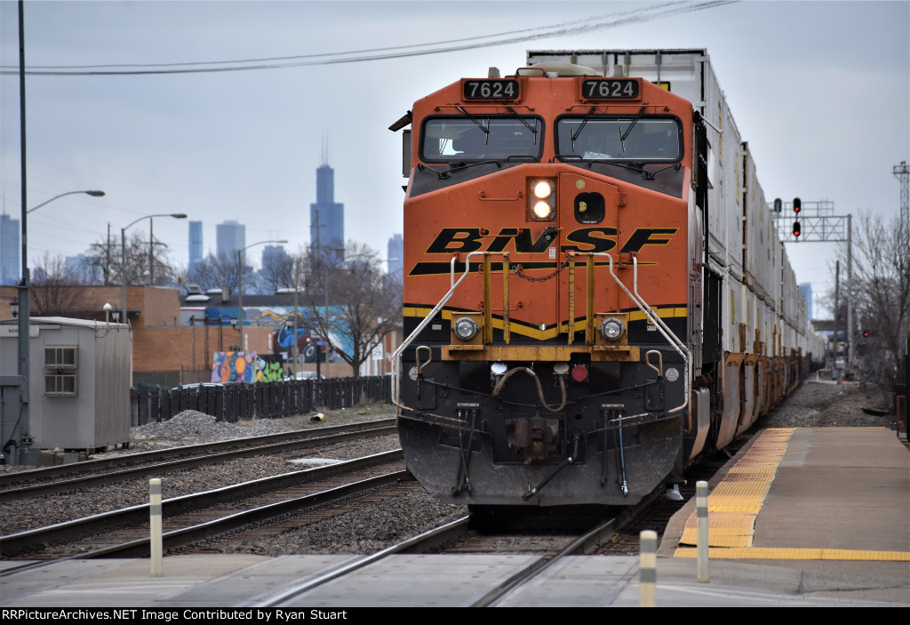 BNSF 7624